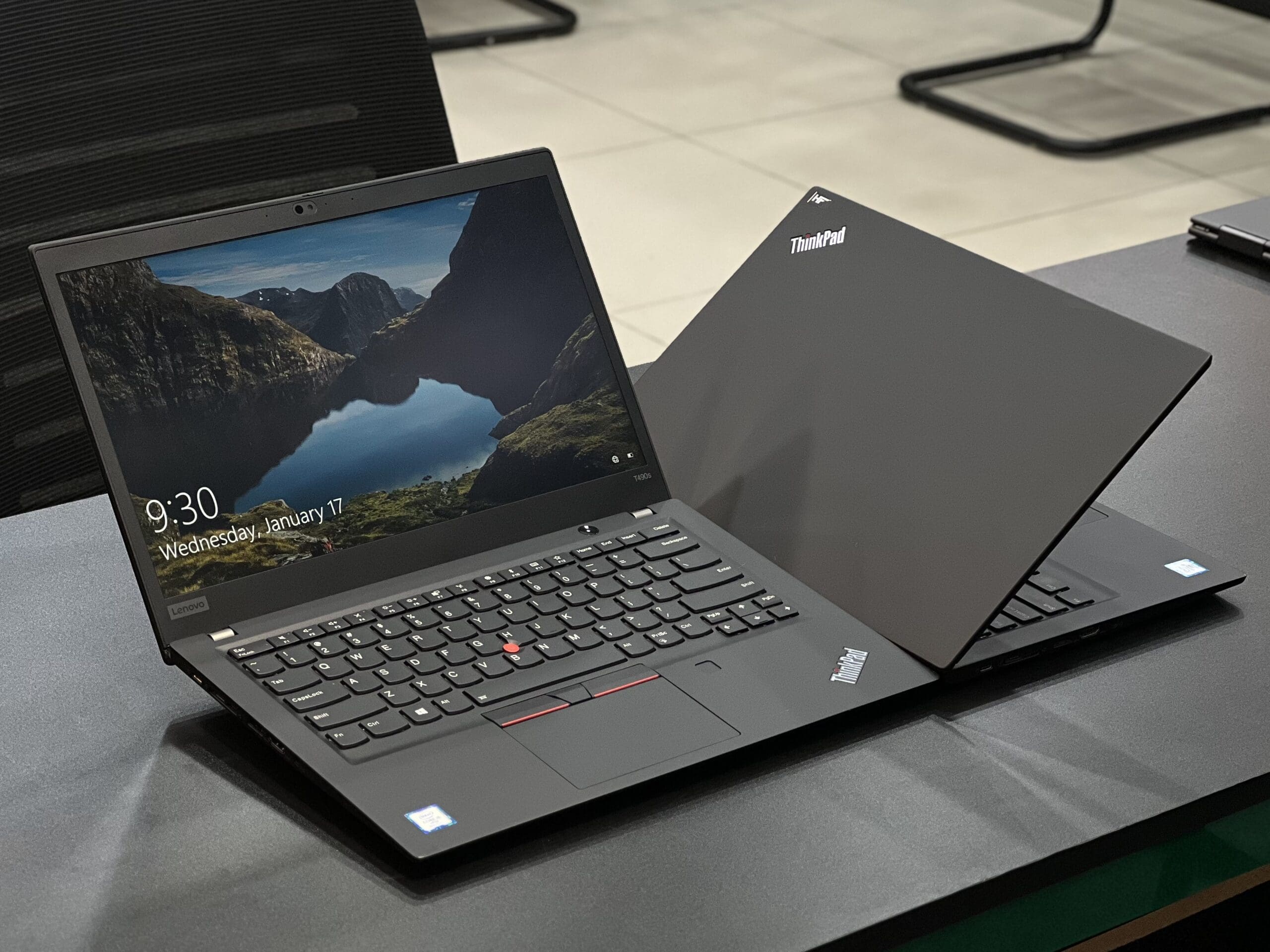 Lenovo Thinkpad T490s